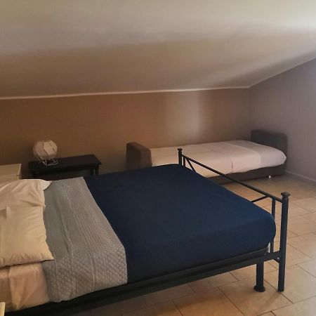 Apartament La Mansardina Sulmona Zewnętrze zdjęcie