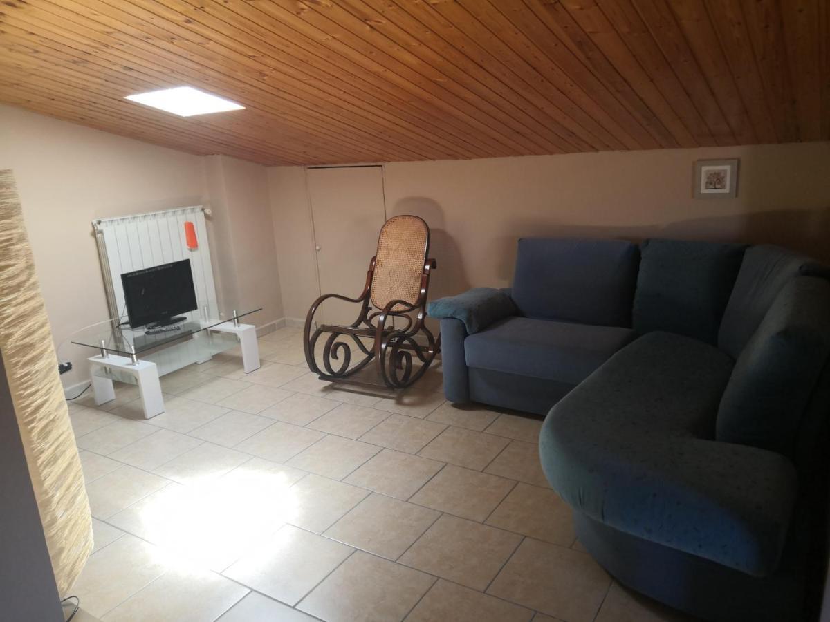 Apartament La Mansardina Sulmona Zewnętrze zdjęcie